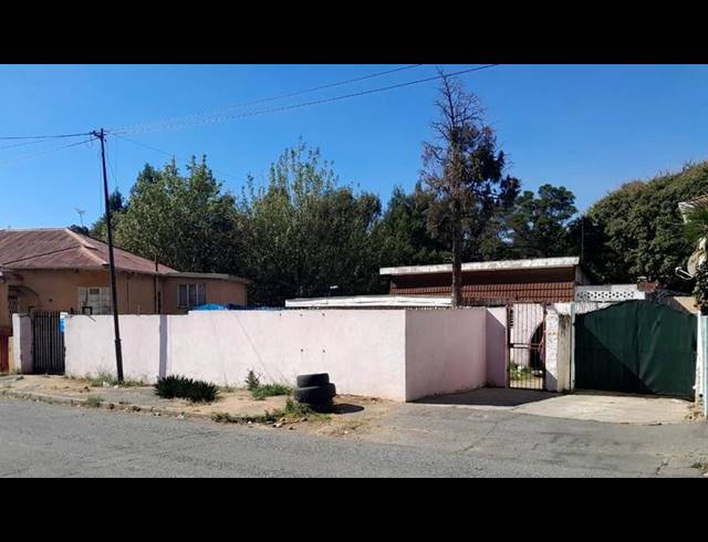 3 BEDROOM HOUSE FOR SALE IN WEST TURFFONTEIN